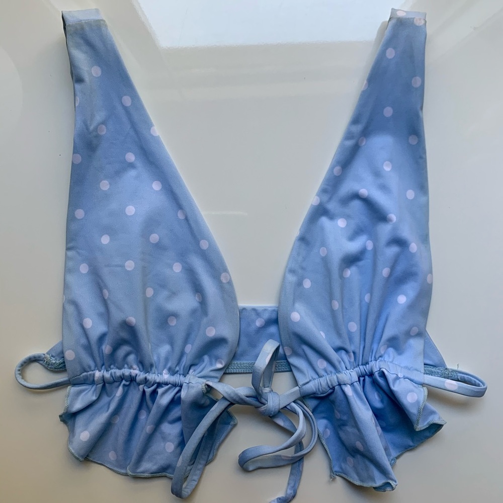 Frankie’s Bikinis Ali Top in Femme - size SMALL